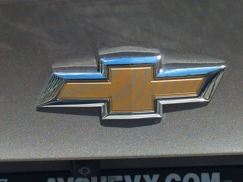 Used 2023 Chevrolet Malibu LT image 38