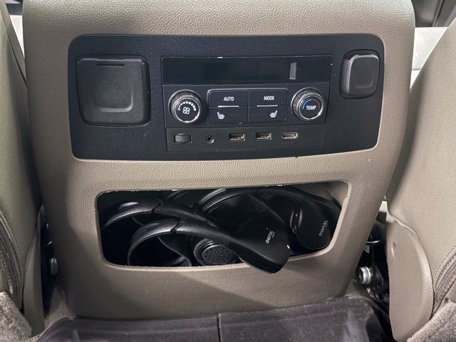 Used 2019 GMC Yukon XL SLT AWD/4WD image 15