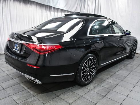 Used 2024 Mercedes-Benz S 580 4MATIC Sedan image 6