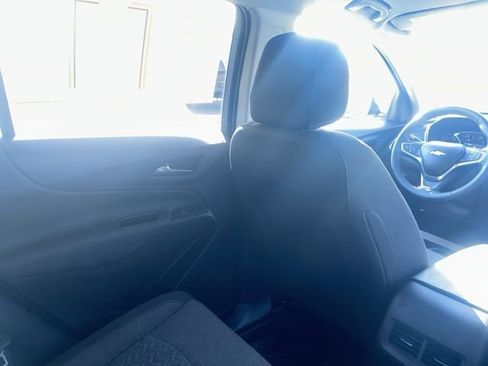 Used 2024 Chevrolet Equinox LT w/ LPO, Floor Liner Package image 37