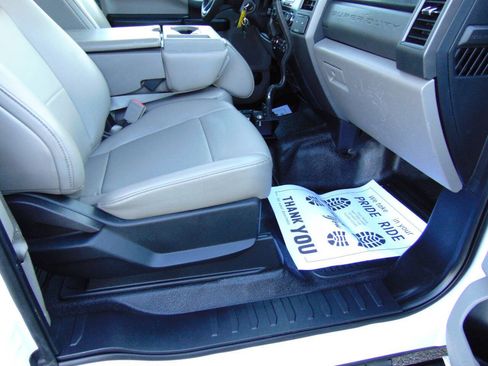 Used 2019 Ford F250 XL w/ XL Value Package AWD/4WD image 11