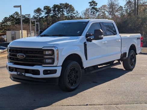 Used 2023 Ford F250 XLT w/ Black Appearance Package image 1