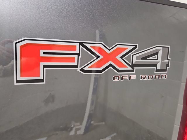 New 2026 Ford F250 XLT w/ FX4 Off-Road Package AWD/4WD image 9