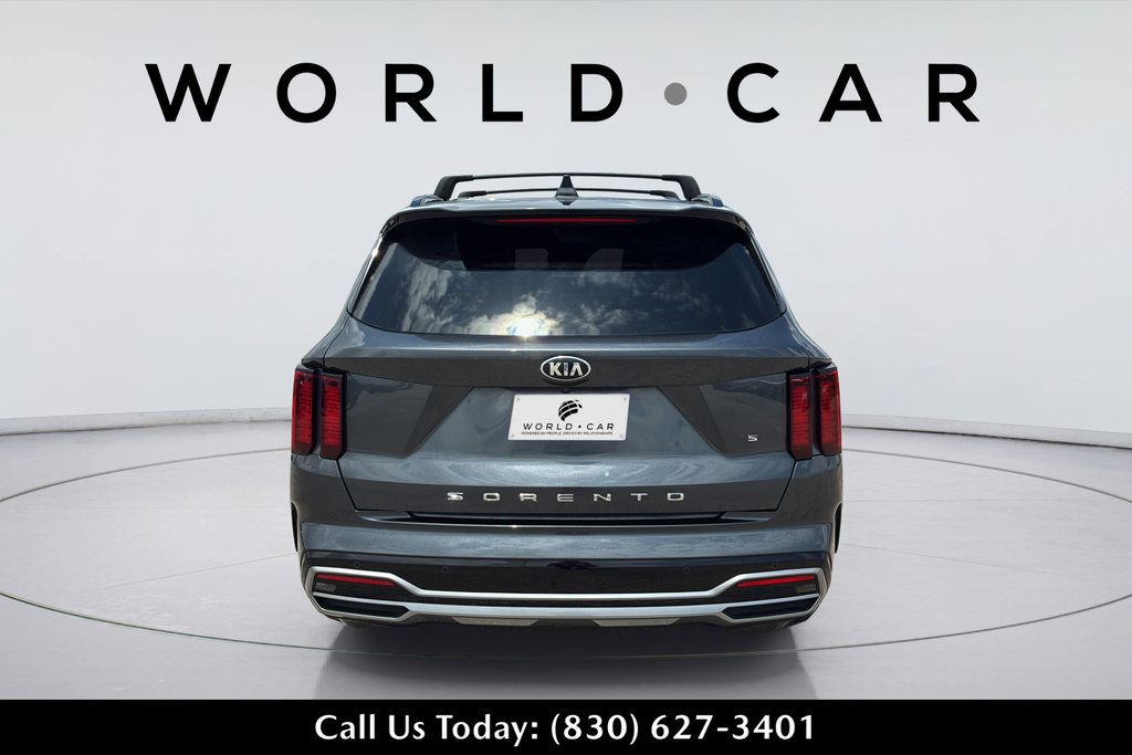 Used 2021 Kia Sorento S FWD image 8