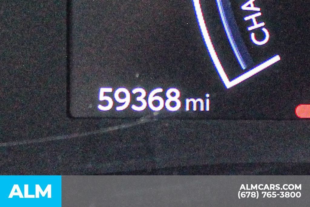 Used 2025 Toyota Camry LE FWD image 39