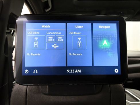 Used 2021 GMC Yukon XL Denali w/ Denali Premium Package AWD/4WD image 18