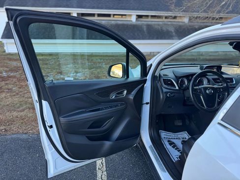 Used 2016 Buick Encore Sport Touring image 12