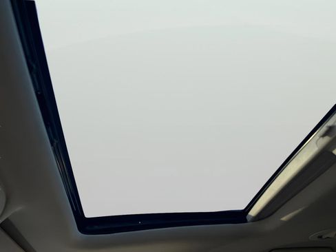 Used 2022 GMC Acadia Denali w/ Denali Ultimate Package image 28