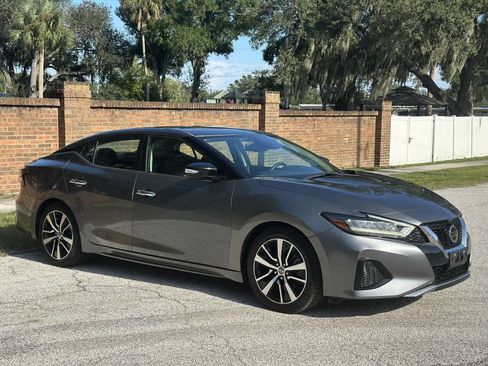 Used 2021 Nissan Maxima 3.5 SV w/ Floor Mat Group FWD image 5