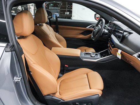 New 2026 BMW 430i Coupe w/ Parking Assistance Package RWD image 18
