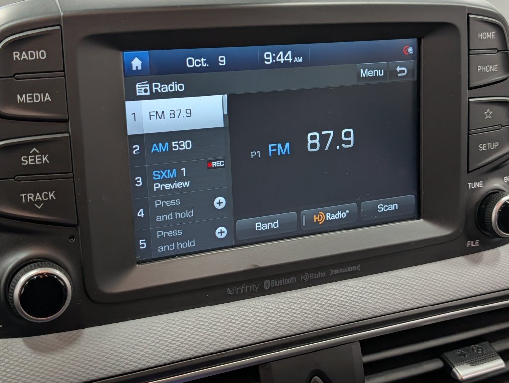 Used 2020 Hyundai Kona Limited AWD/4WD image 12
