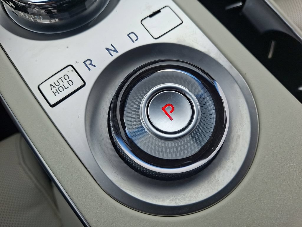 Used 2023 Genesis Electrified GV70 AWD/4WD image 15