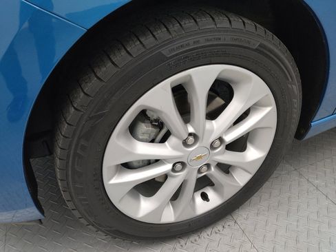Used 2020 Chevrolet Spark LT FWD image 31