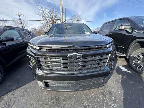 New 2026 Chevrolet Traverse LT w/ Midnight/Sport Edition image 3