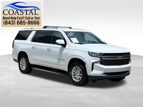 Used 2021 Chevrolet Suburban LT RWD image 3