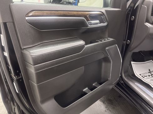 Used 2024 GMC Sierra 1500 Elevation image 10