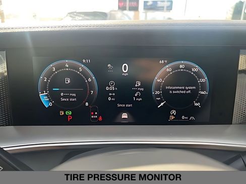 New 2026 Volkswagen Tiguan SE AWD/4WD image 21