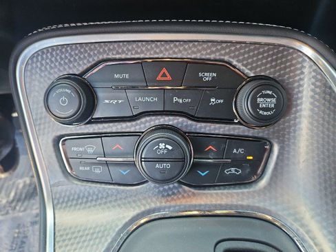 Used 2020 Dodge Challenger SRT Hellcat Redeye image 18