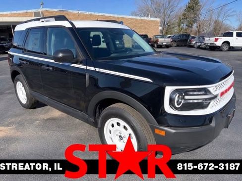 New 2025 Ford Bronco Sport Heritage w/ Convenience Package AWD/4WD image 1