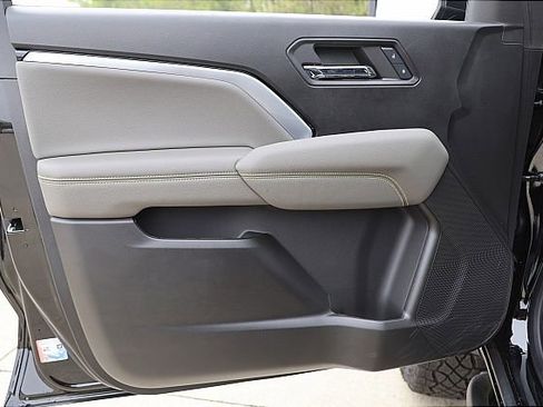 New 2024 Chevrolet Colorado ZR2 w/ ZR2 Bison Edition AWD/4WD image 13