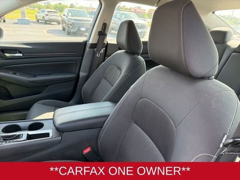 Used 2025 Nissan Altima 2.5 SV image 7