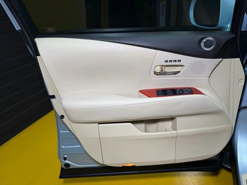 Used 2011 Lexus RX 350 AWD image 31