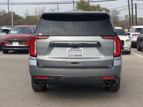 Used 2023 GMC Yukon XL Denali Ultimate image 4