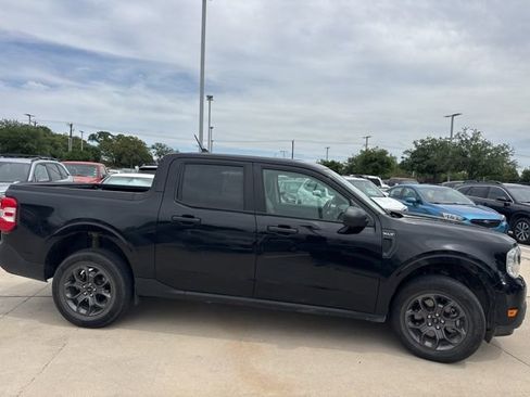 Used 2024 Ford Maverick XLT image 2