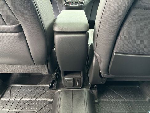 Used 2023 Chevrolet TrailBlazer RS w/ Sun and Liftgate Package image 37