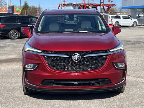 Used 2023 Buick Enclave Essence w/ Experience Buick Package image 2