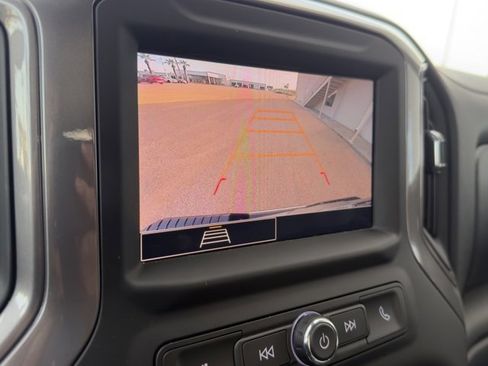 Used 2025 Chevrolet Silverado 1500 W/T w/ Z71 Off-Road Package image 14