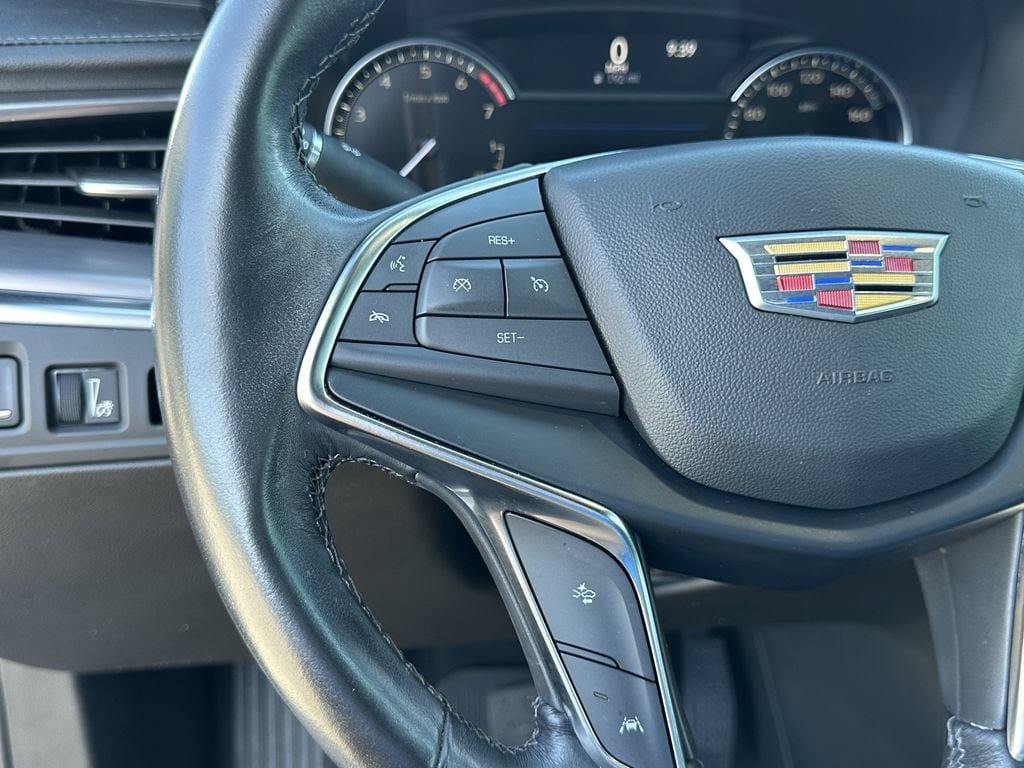 Used 2023 Cadillac XT5 Luxury FWD image 33