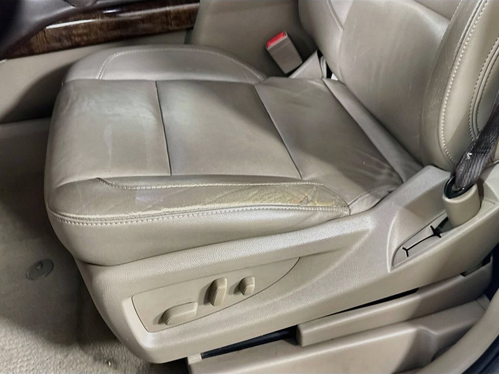 Used 2019 Chevrolet Tahoe LT AWD/4WD image 24