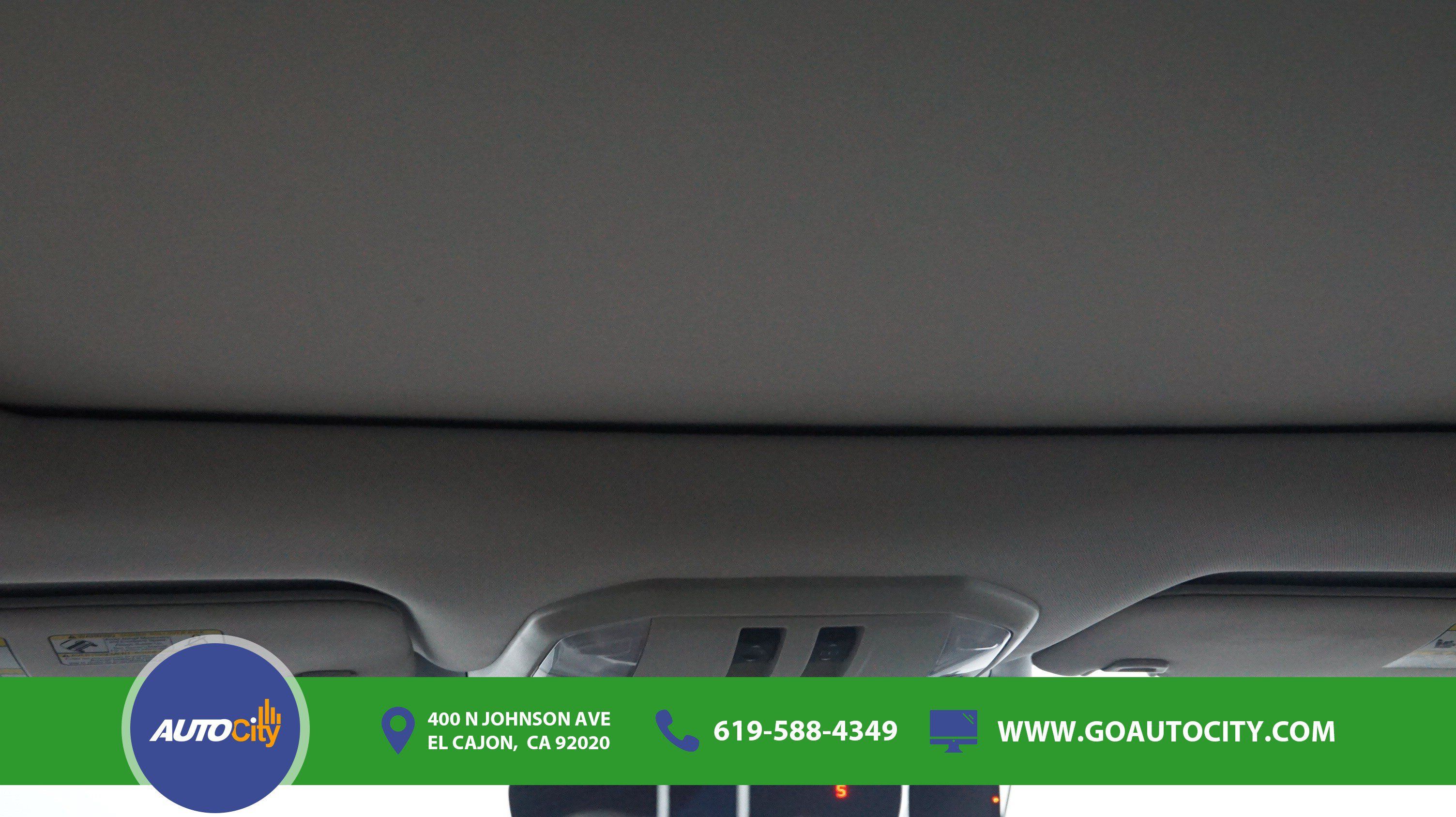 Used 2023 Subaru Ascent Limited w/ Technology Package AWD/4WD image 21