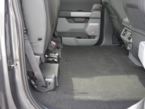 New 2026 Ford F350 XLT w/ XLT Premium Package image 32