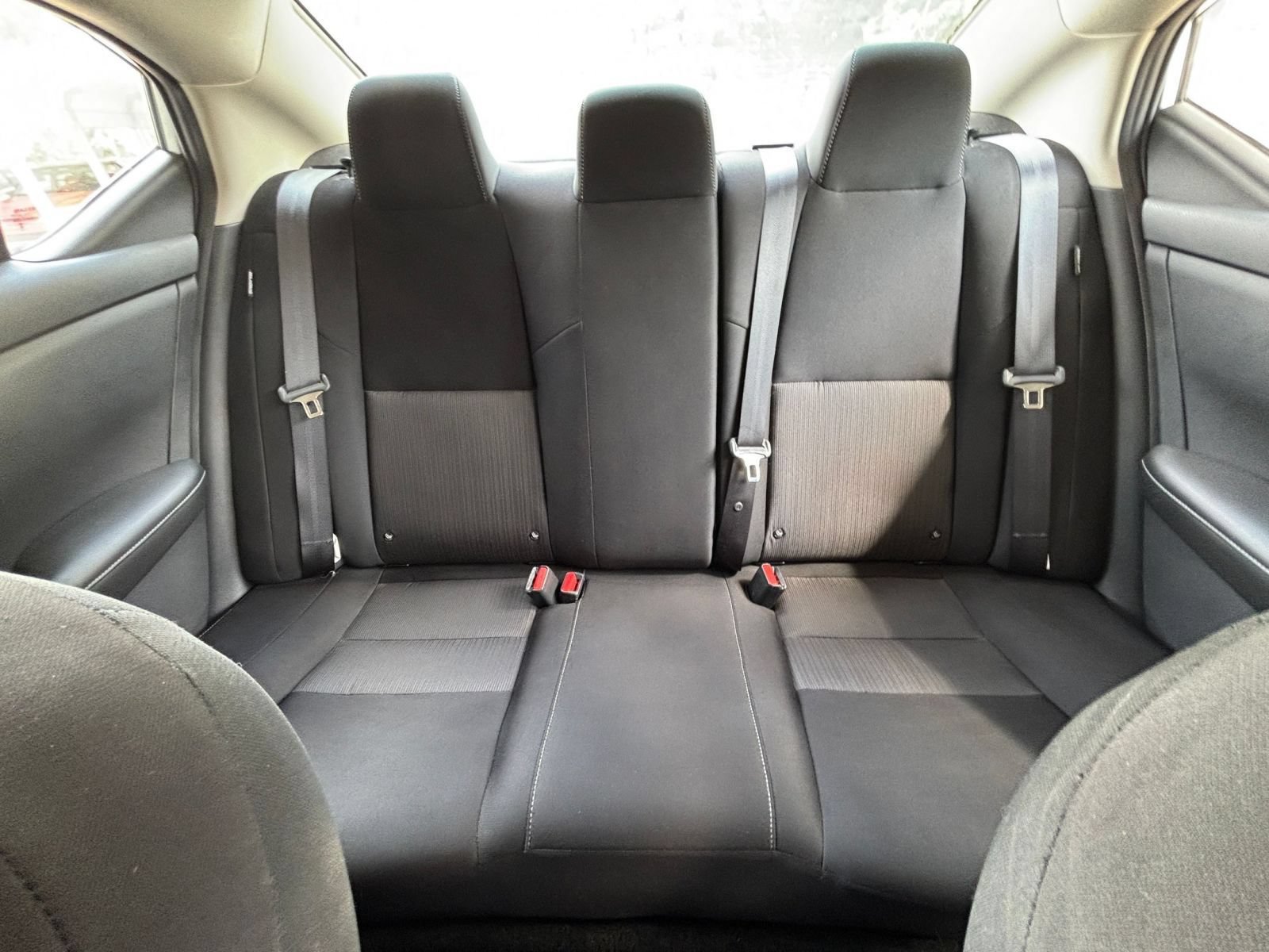 Used 2025 Nissan Sentra SV FWD image 35