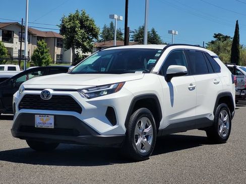 Certified 2024 Toyota RAV4 XLE AWD/4WD image 10