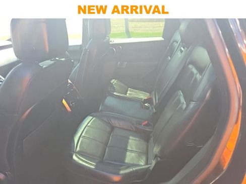 Used 2019 Land Rover Range Rover Sport HSE image 4