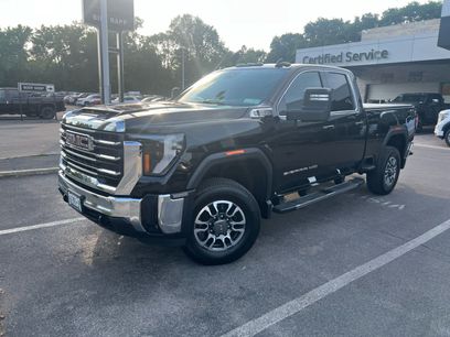 Used 2025 GMC Sierra 2500 SLE w/ SLE Value Package;
