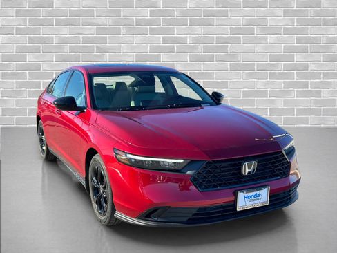 New 2025 Honda Accord SE image 9