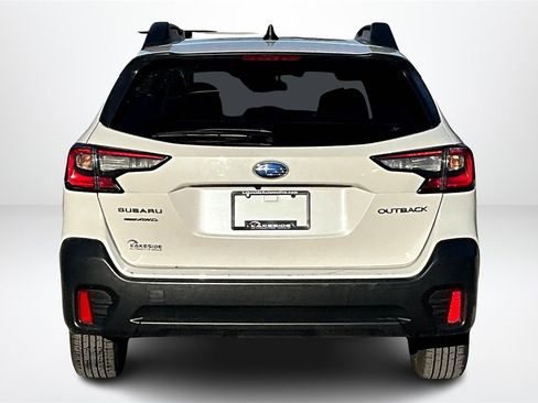 Used 2022 Subaru Outback Premium image 6