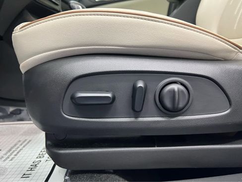 Used 2024 Buick Encore GX Avenir w/ Avenir Convenience Package image 14