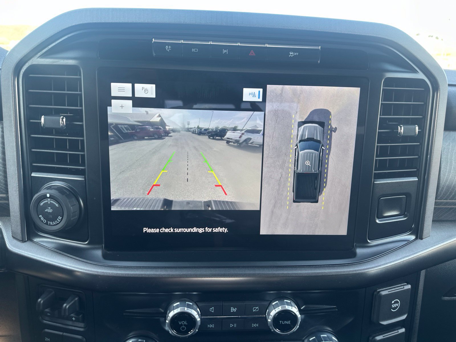 Used 2023 Ford F150 Platinum AWD/4WD image 19