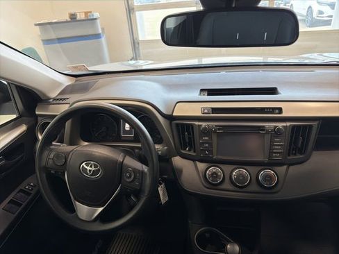 Used 2018 Toyota RAV4 LE w/ All Weather Liner Package image 17