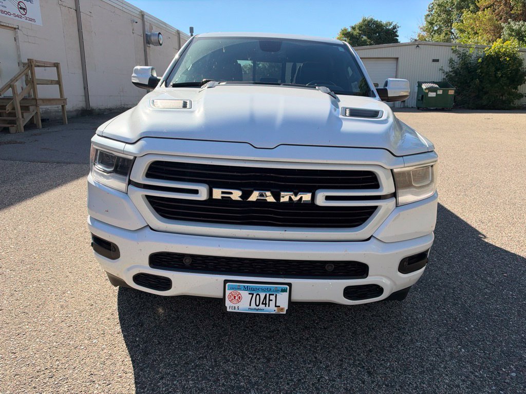 Used 2019 RAM 1500 Laramie AWD/4WD image 11