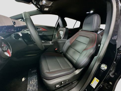 New 2025 Chevrolet Equinox EV RS image 23