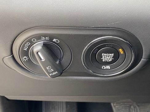 New 2024 Maserati Levante GT Ultima image 35