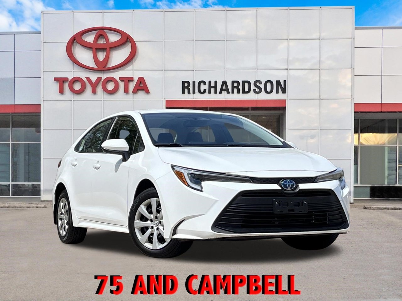 Used 2025 Toyota Corolla LE FWD image 1