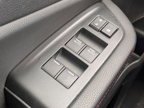 Used 2022 Honda Ridgeline Black Edition image 23