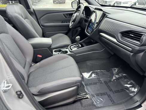Certified 2025 Subaru Forester Premium image 18